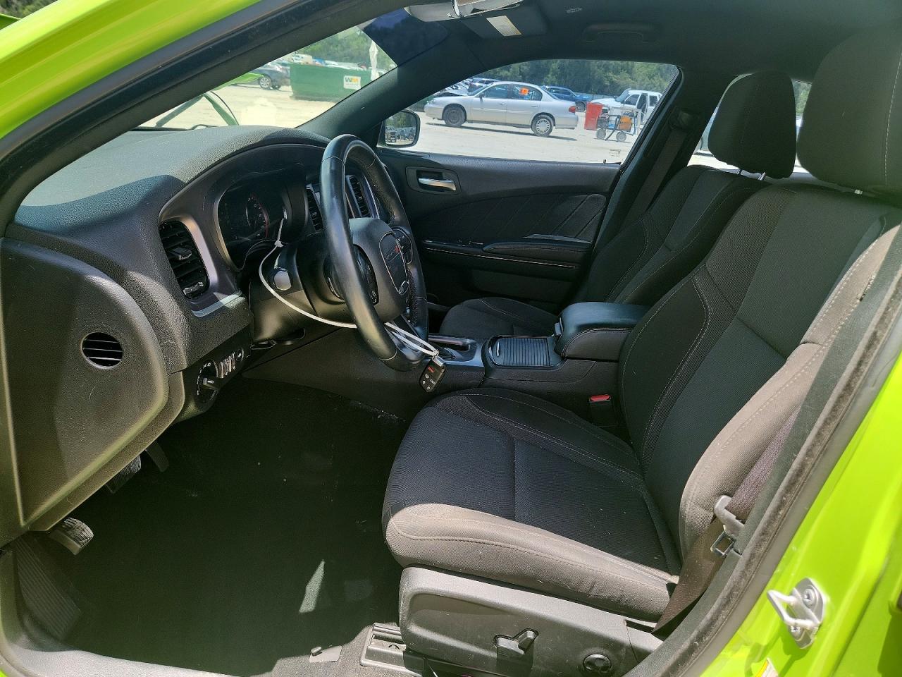 Dodge Charger Sxt