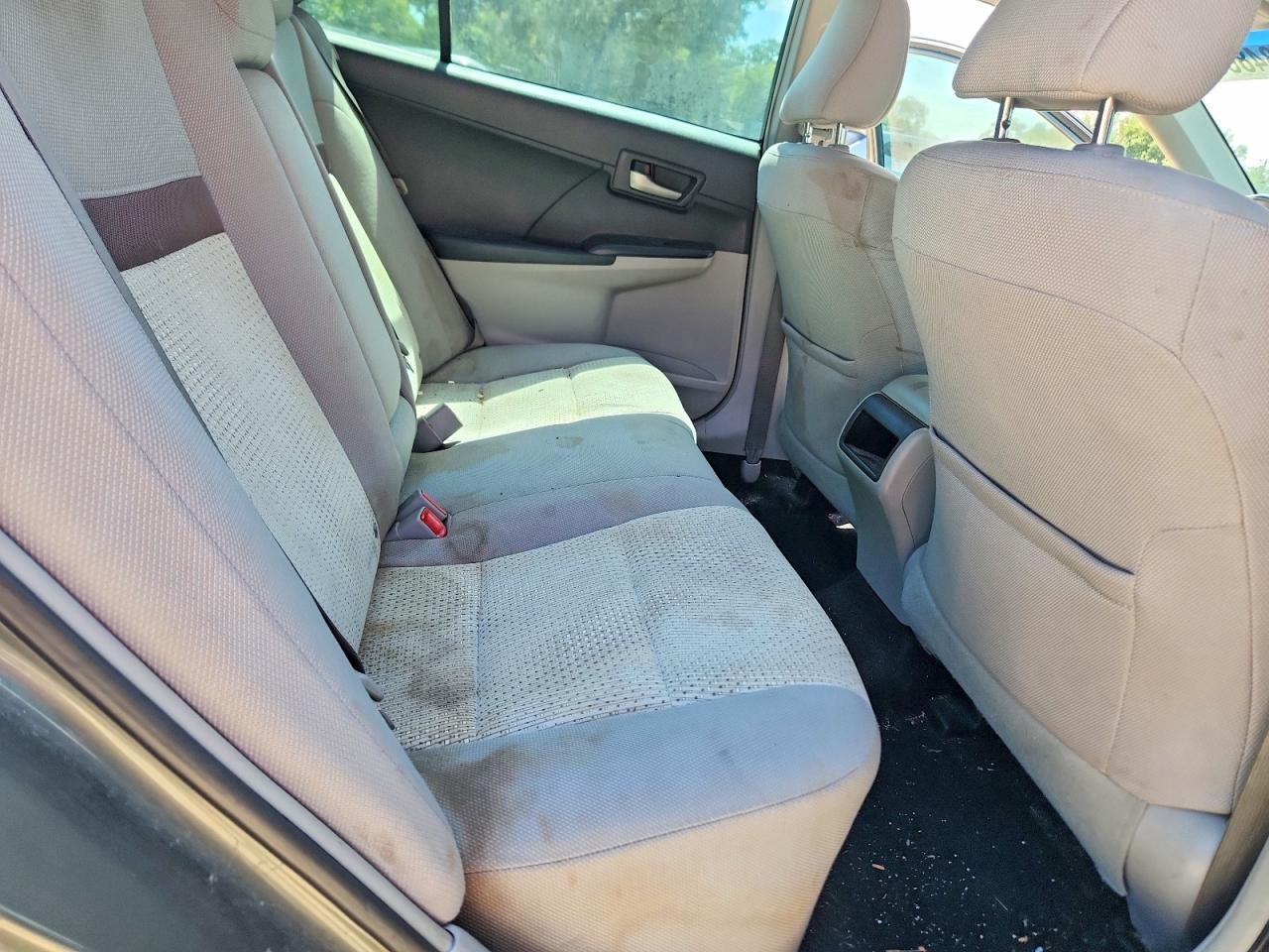Toyota Camry L