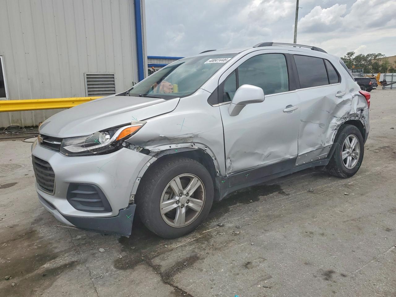 Salvage Chevrolet Trax Image