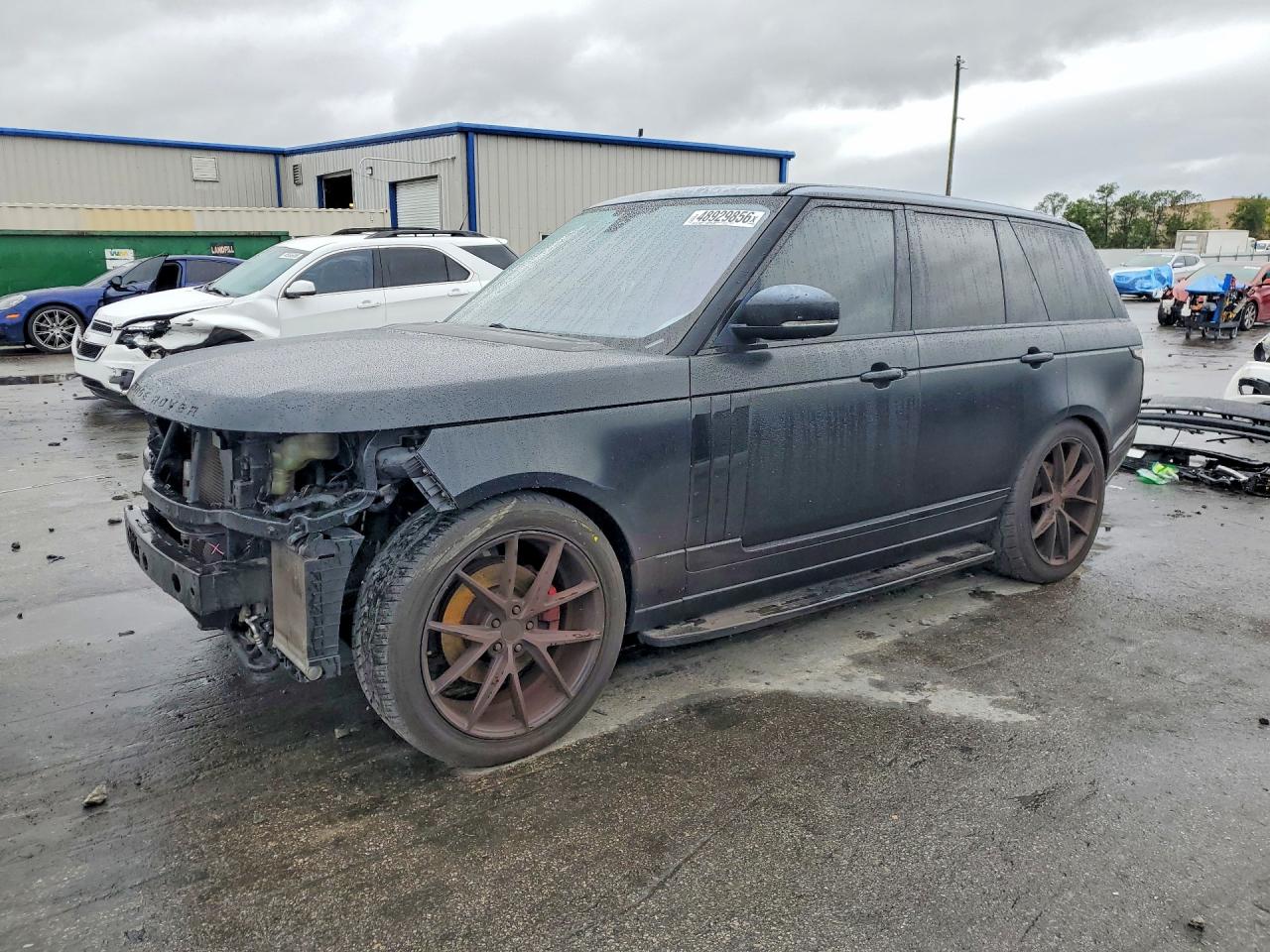Salvage Land Rover Range Rover Image