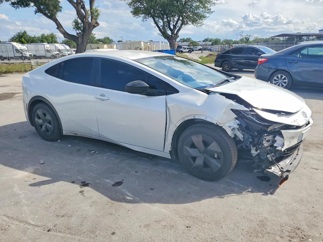 Toyota Prius Le