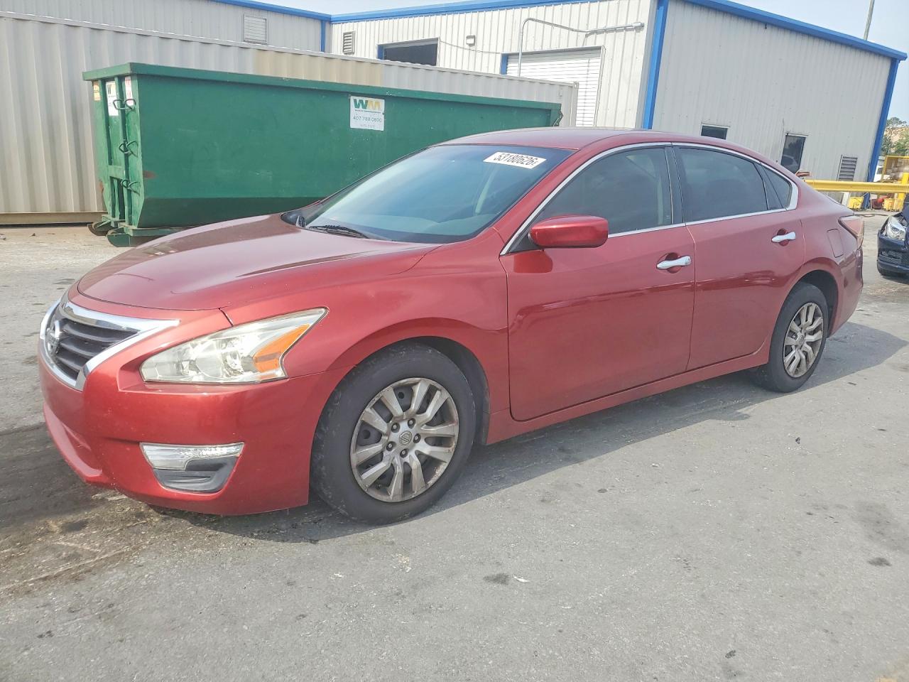 Salvage Nissan Altima Image