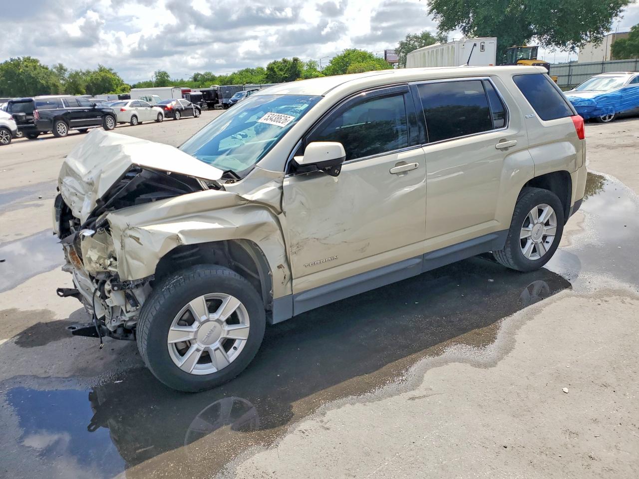 Salvage GMC Terrain Image