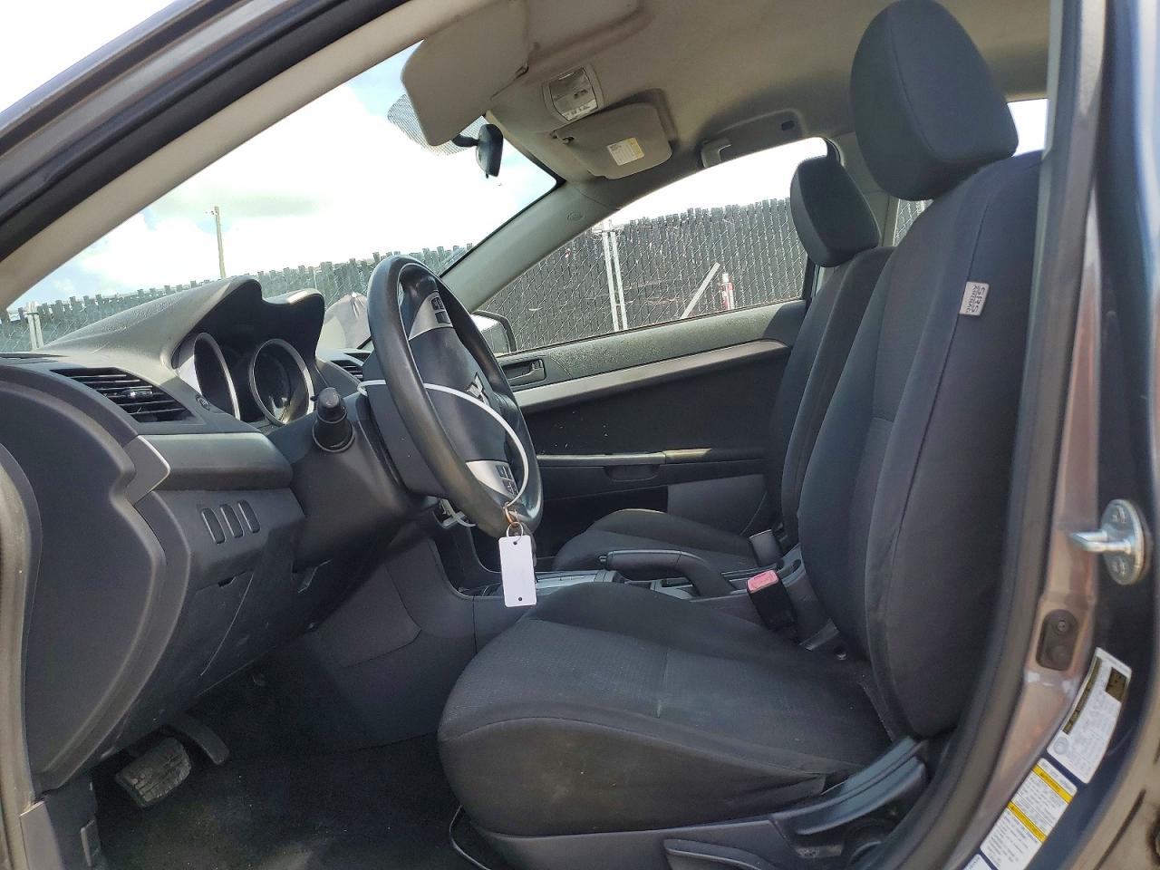 Mitsubishi Lancer Es