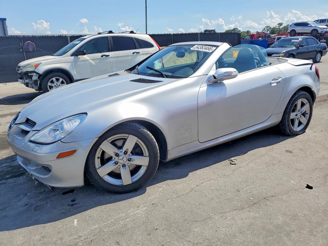 Salvage Mercedes-Benz Slk-class Image