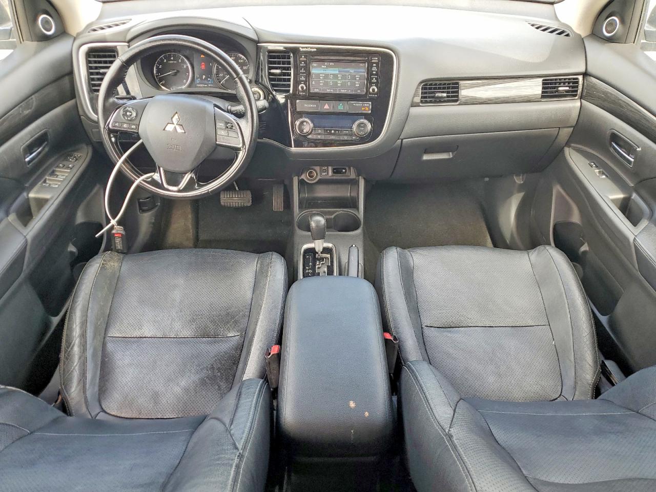 Mitsubishi Outlander Se