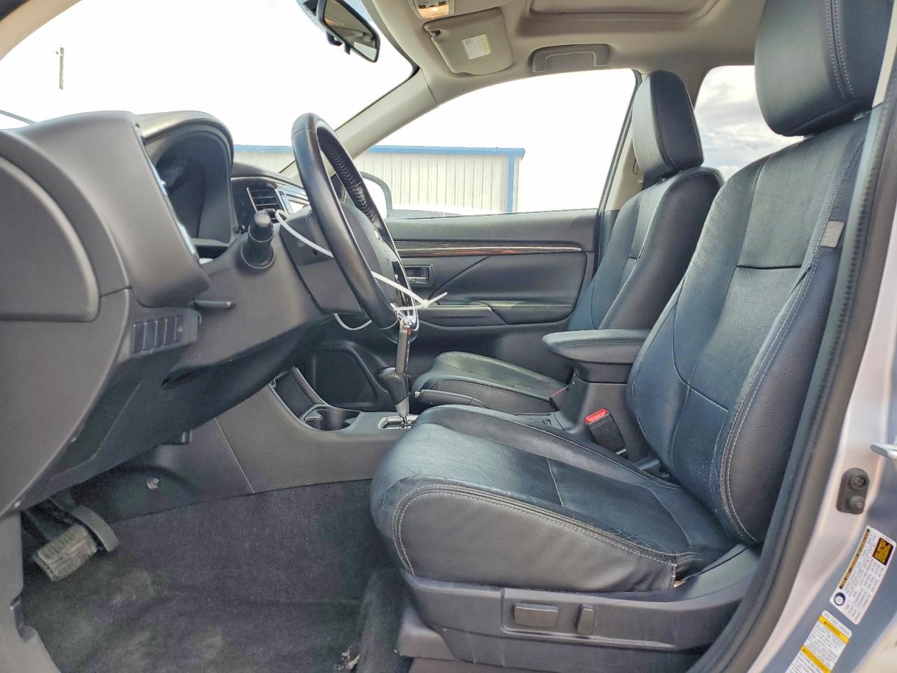 Mitsubishi Outlander Se