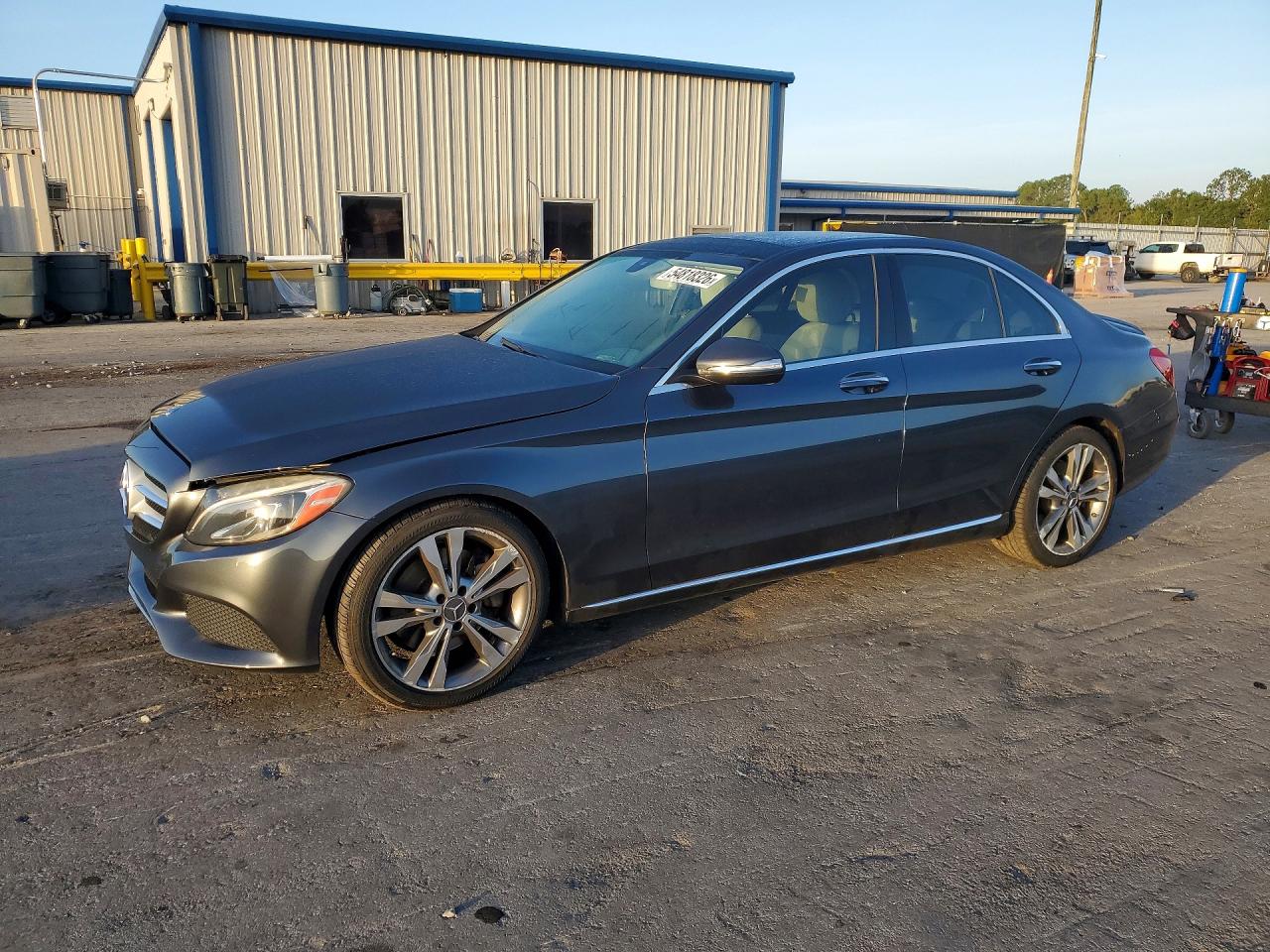 Salvage Mercedes-Benz C-Class Image