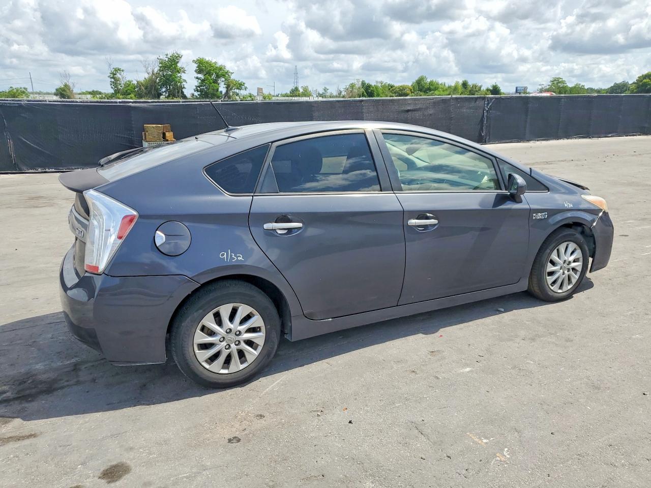 Toyota Prius Advanced