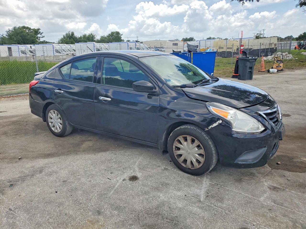 Nissan Versa 1.6 Sv