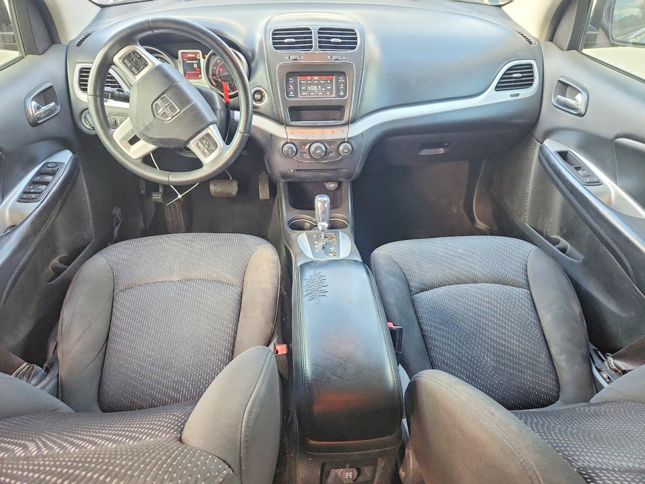 Dodge Journey Se