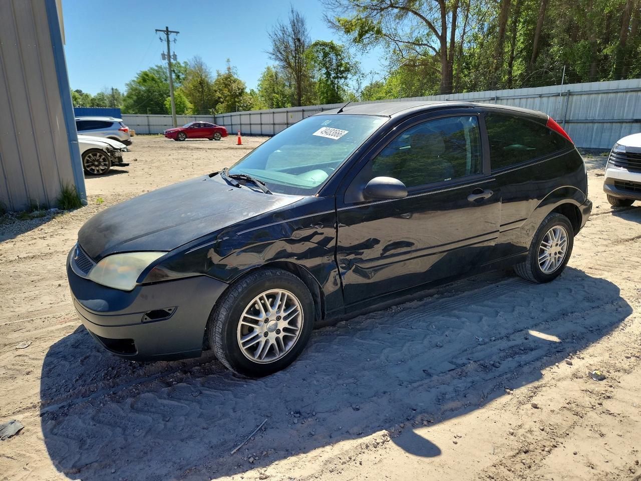 Salvage Ford Focus Image