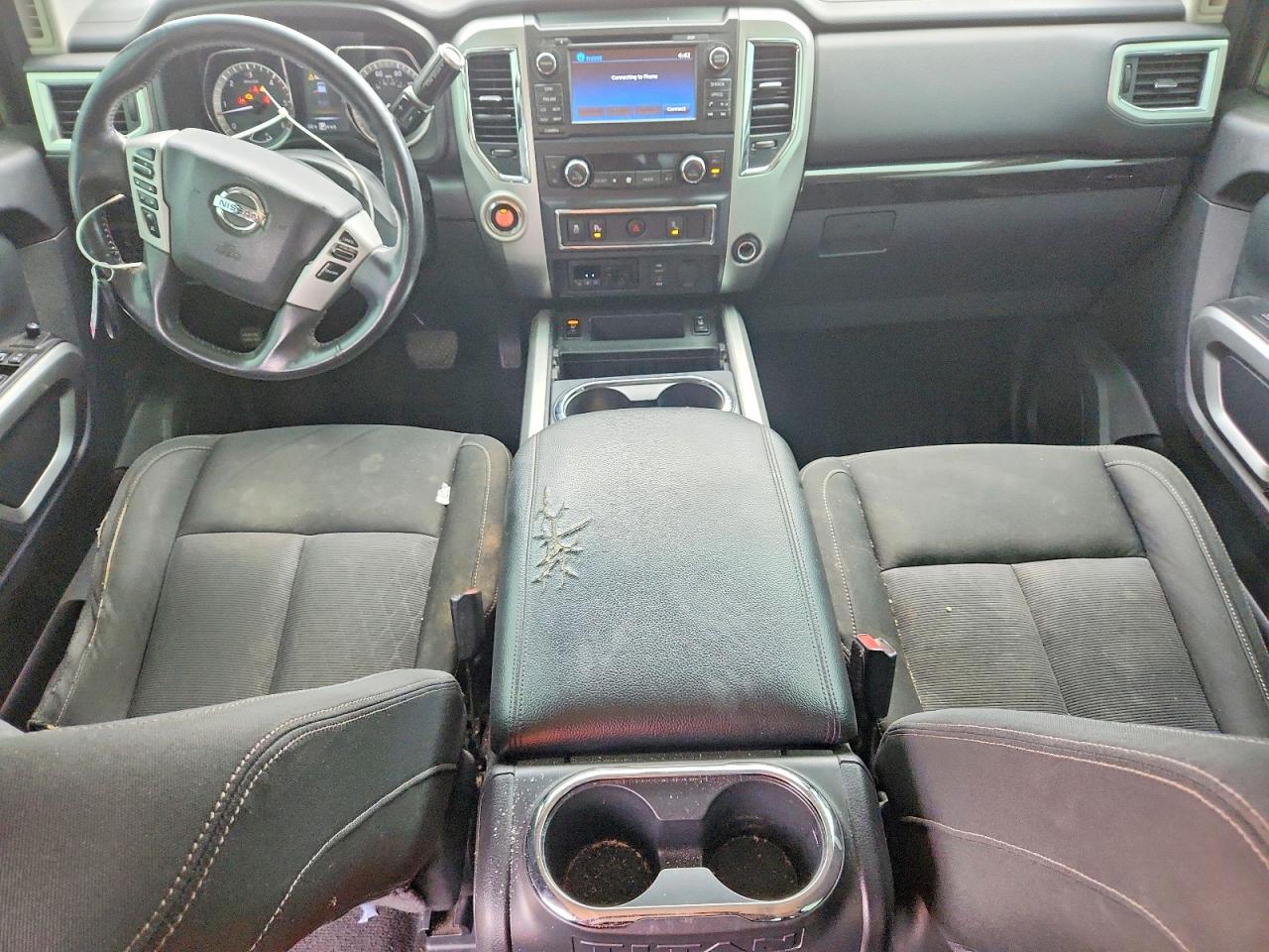 Nissan Titan S