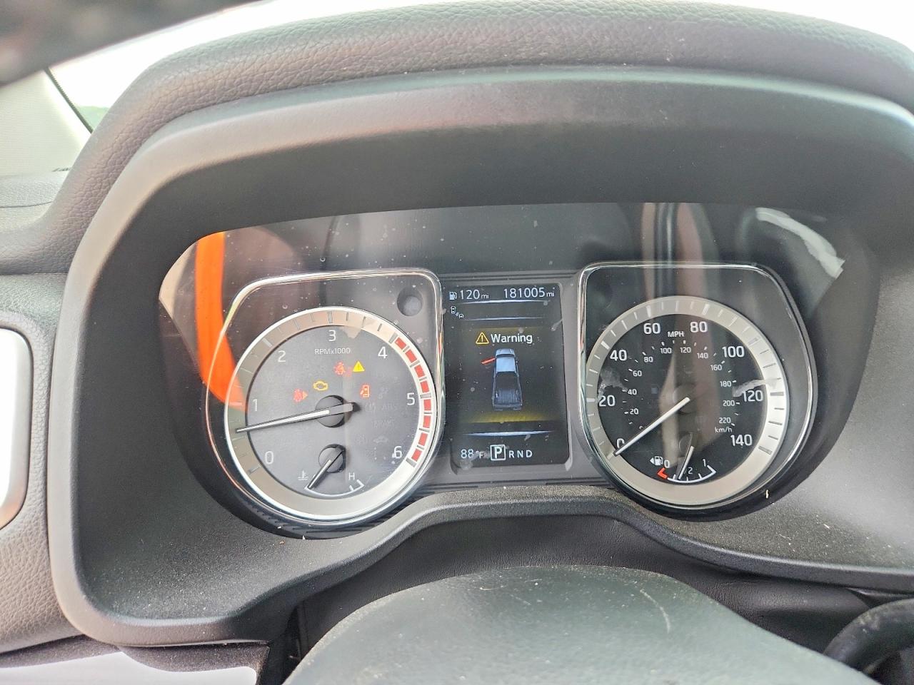 Nissan Titan S