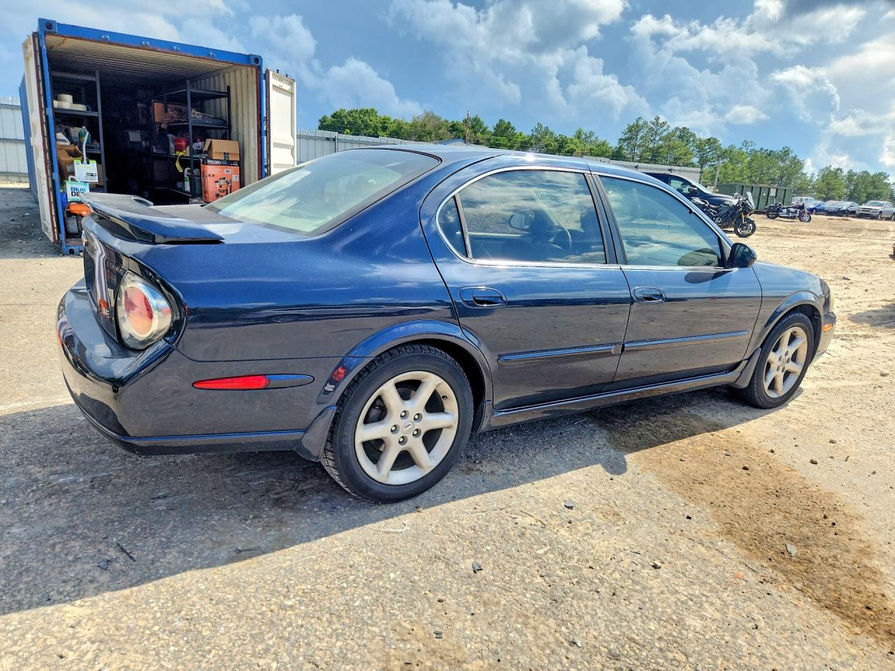 Nissan Maxima Gxe