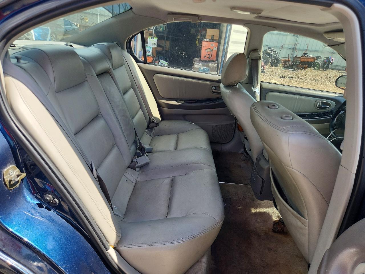 Nissan Maxima Gxe