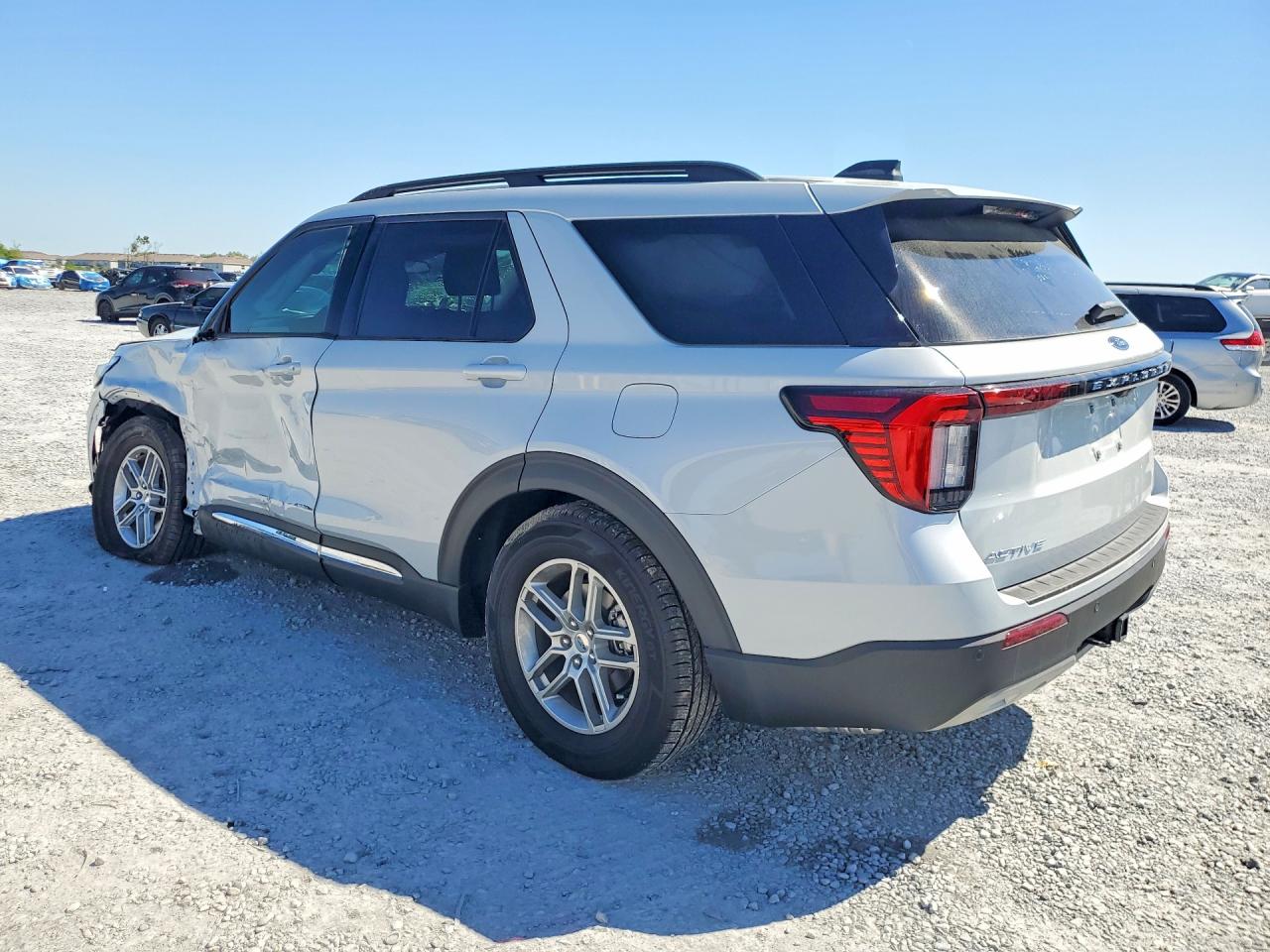 Ford Explorer Active