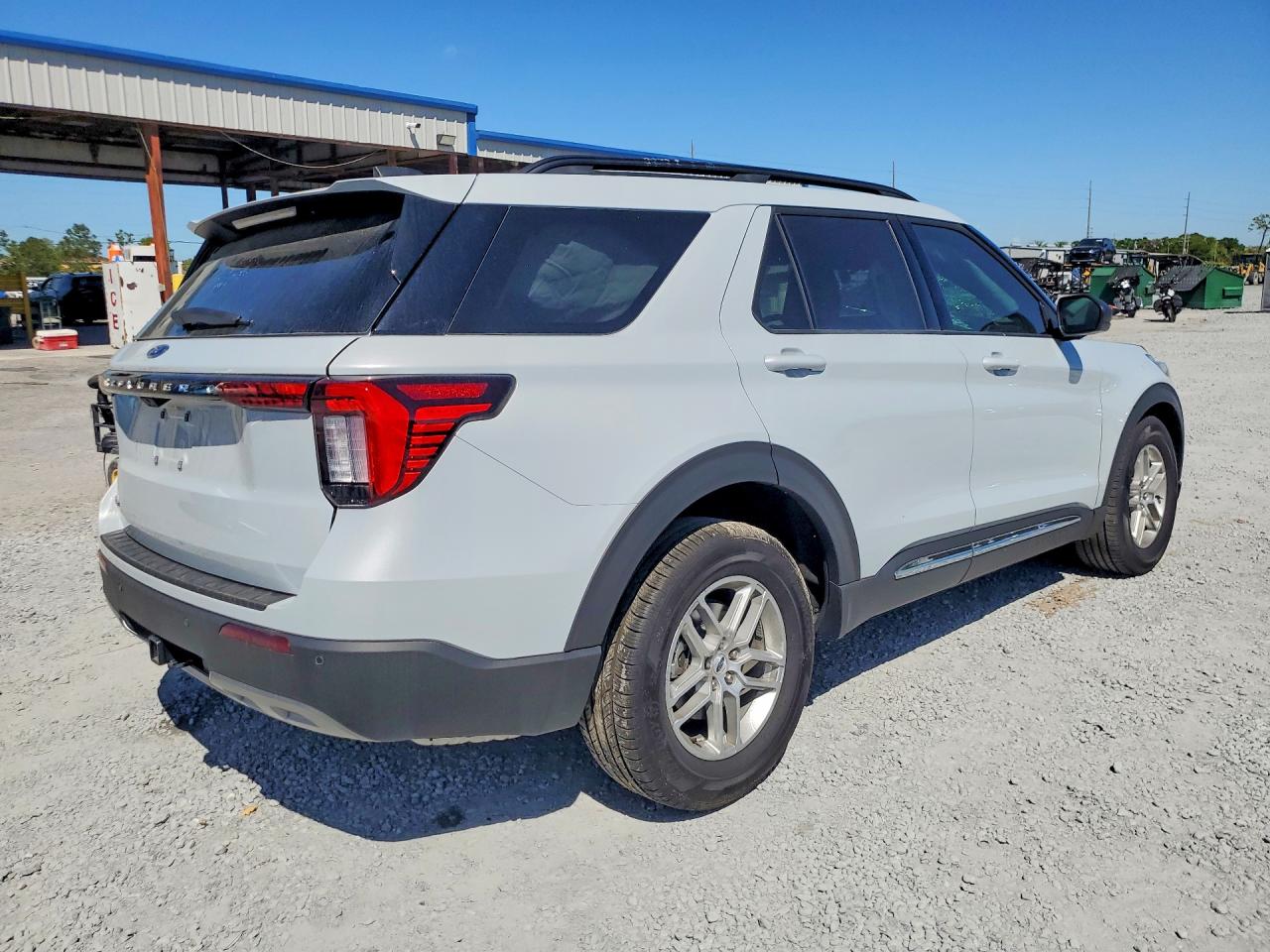 Ford Explorer Active