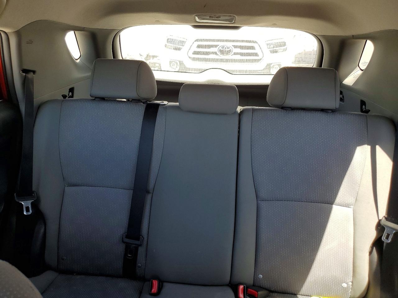 Toyota Matrix Base