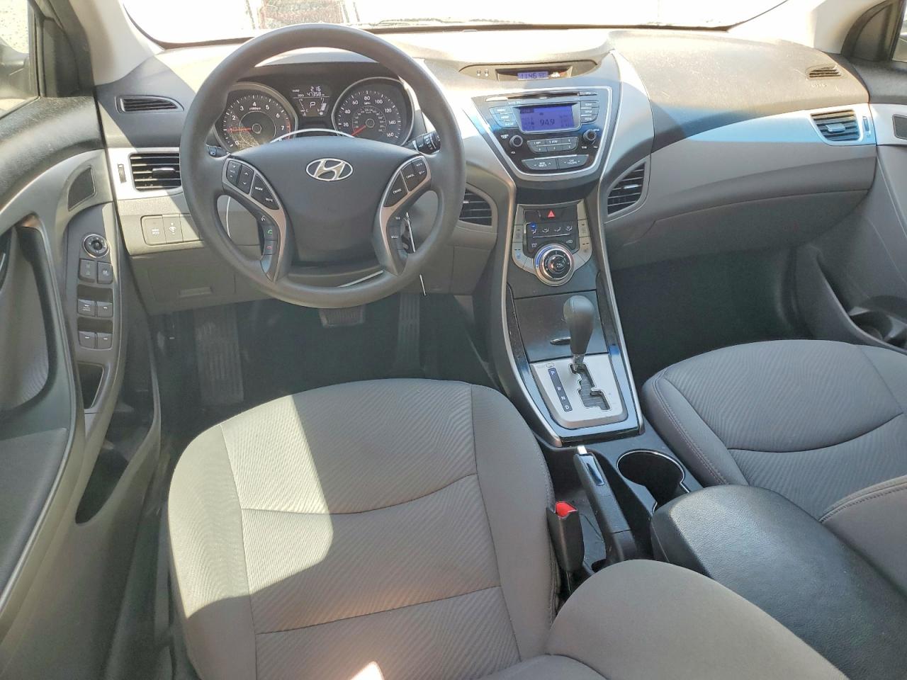 Hyundai ELANTRA Gls