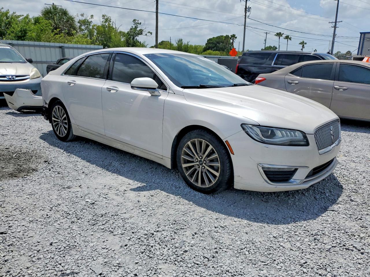 Lincoln MKZ