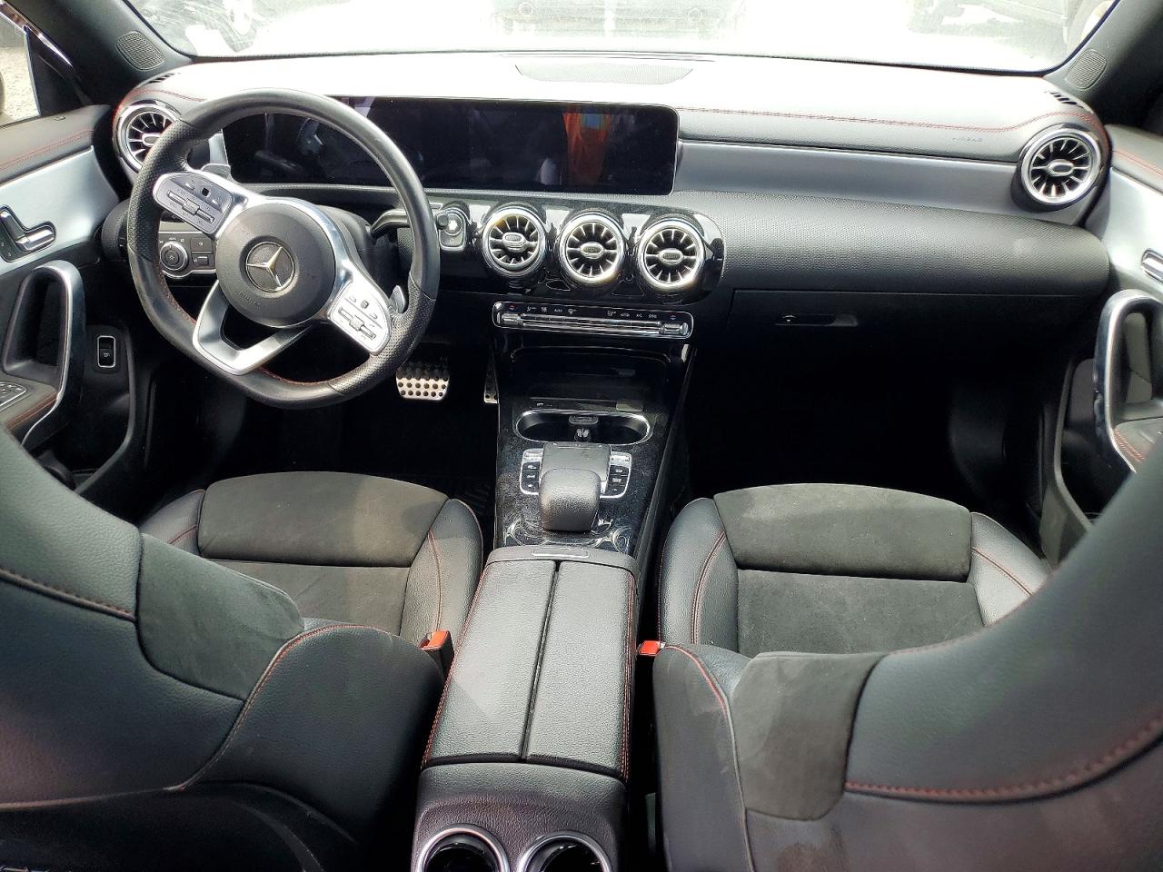Mercedes-Benz Cla-class 250