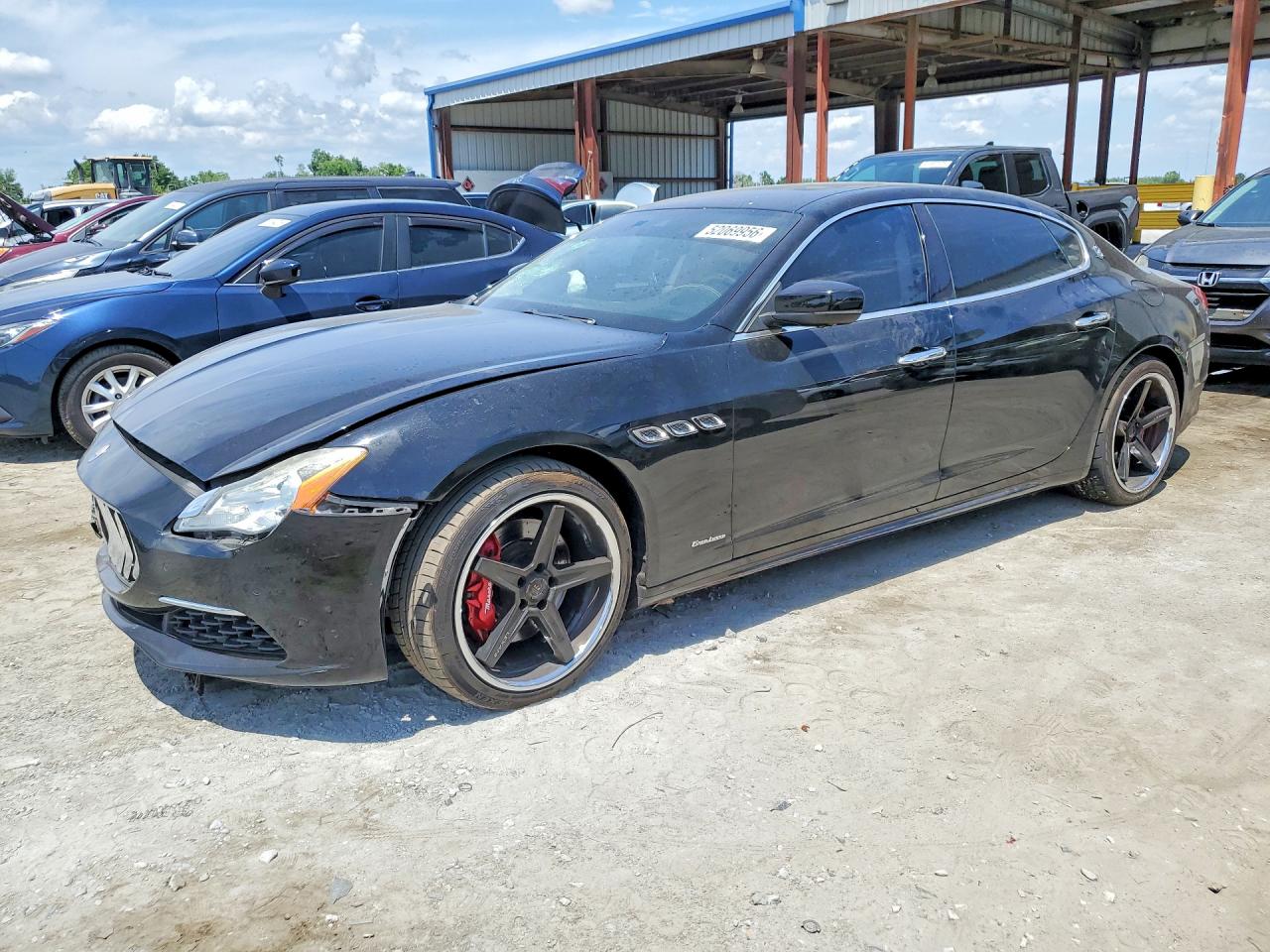 Salvage Maserati Quattropor Image