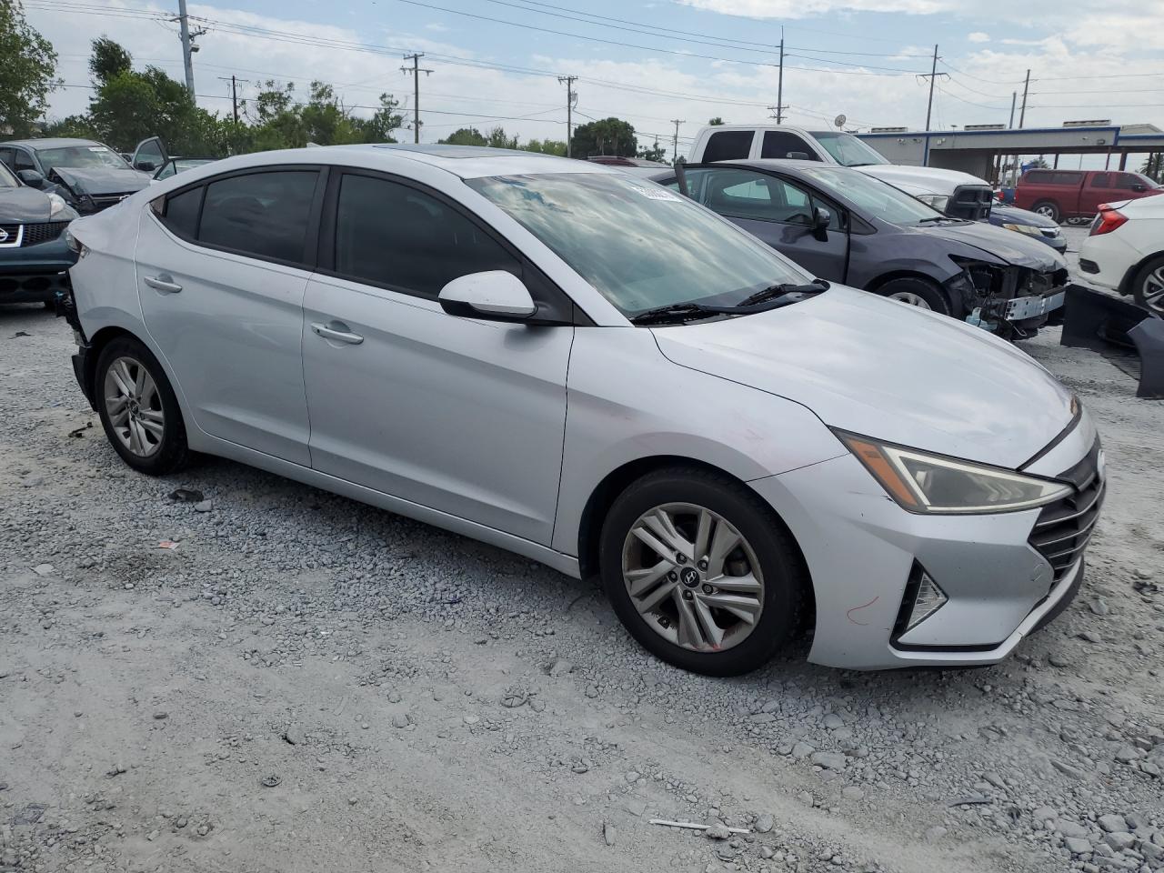 Hyundai ELANTRA Value Edition