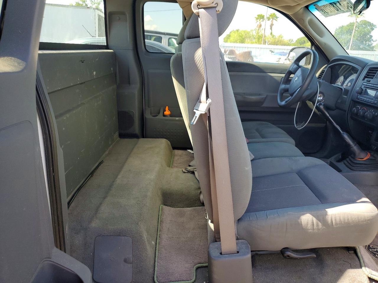 Dodge Dakota St