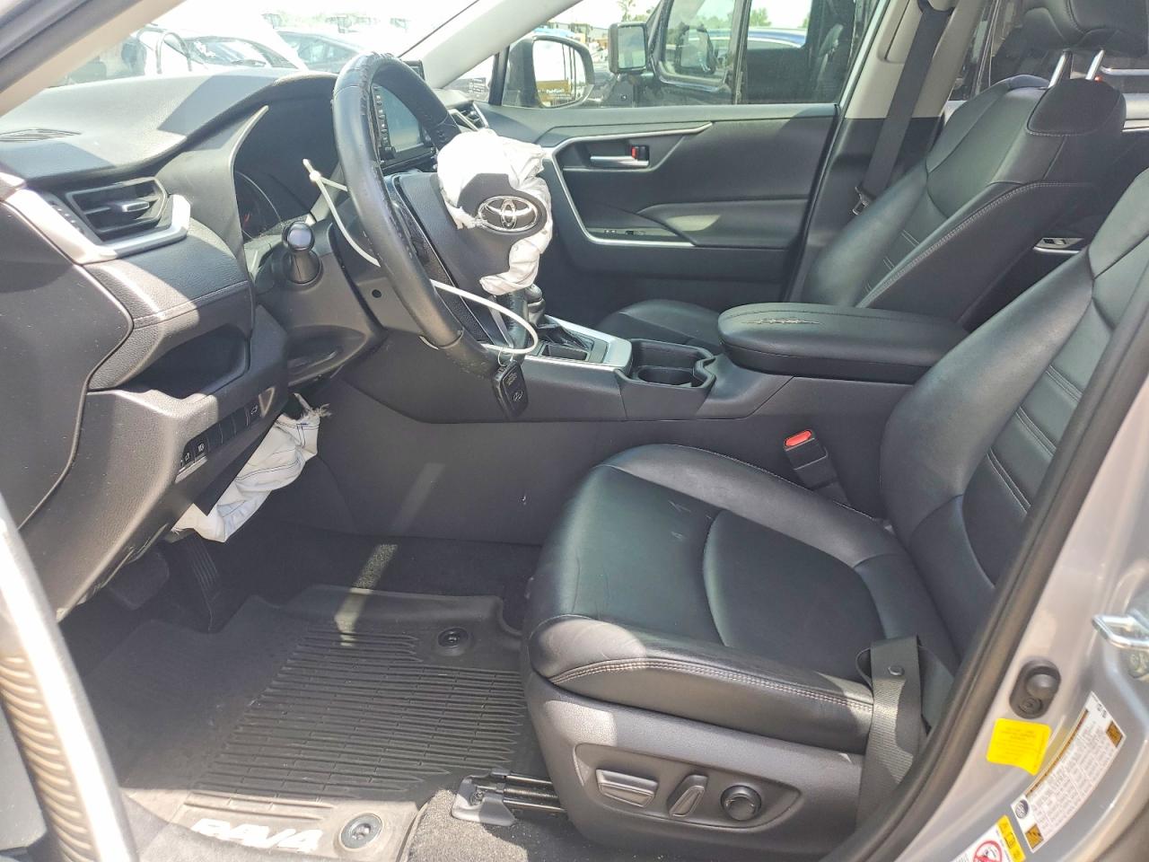 Toyota RAV4 Xle Premium