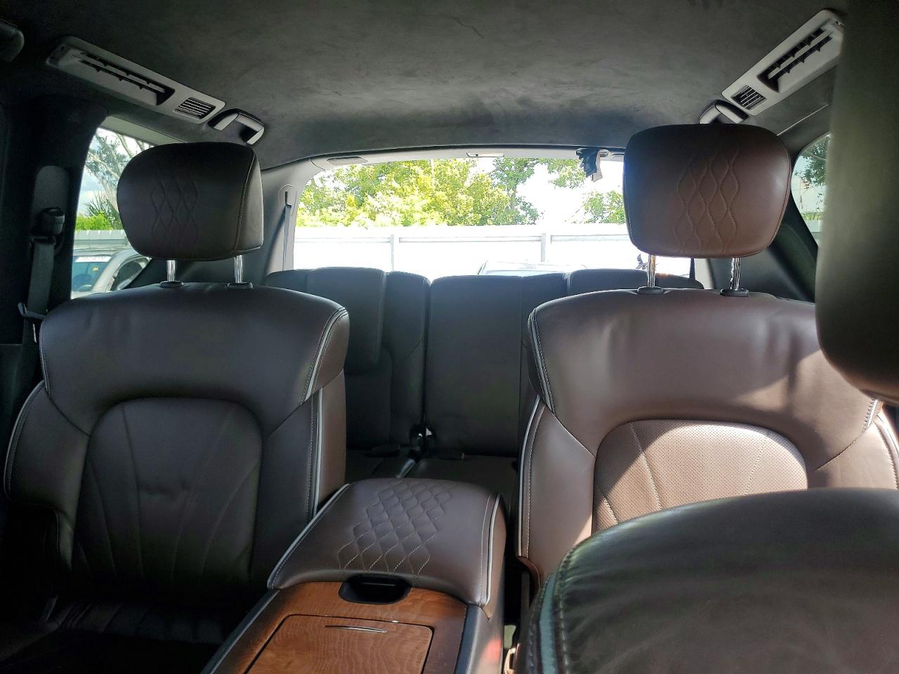 INFINITI Qx Base