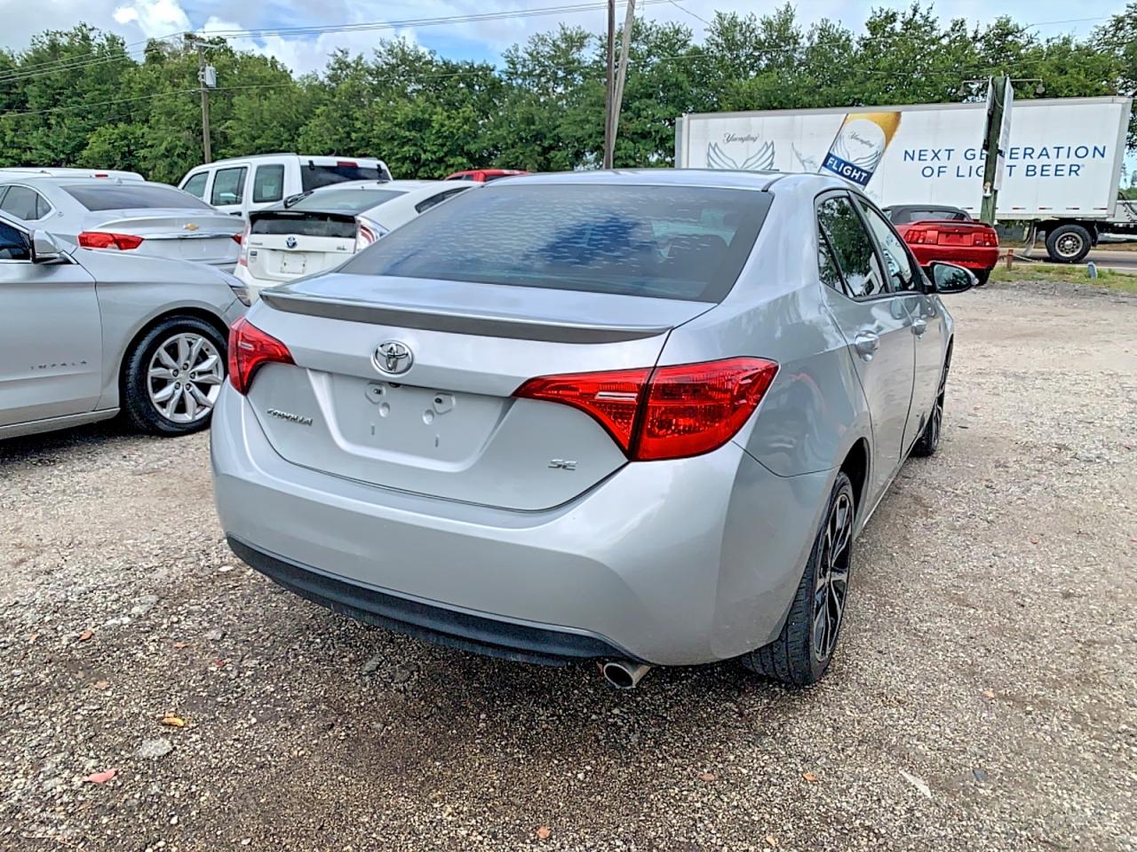 Toyota Corolla Se