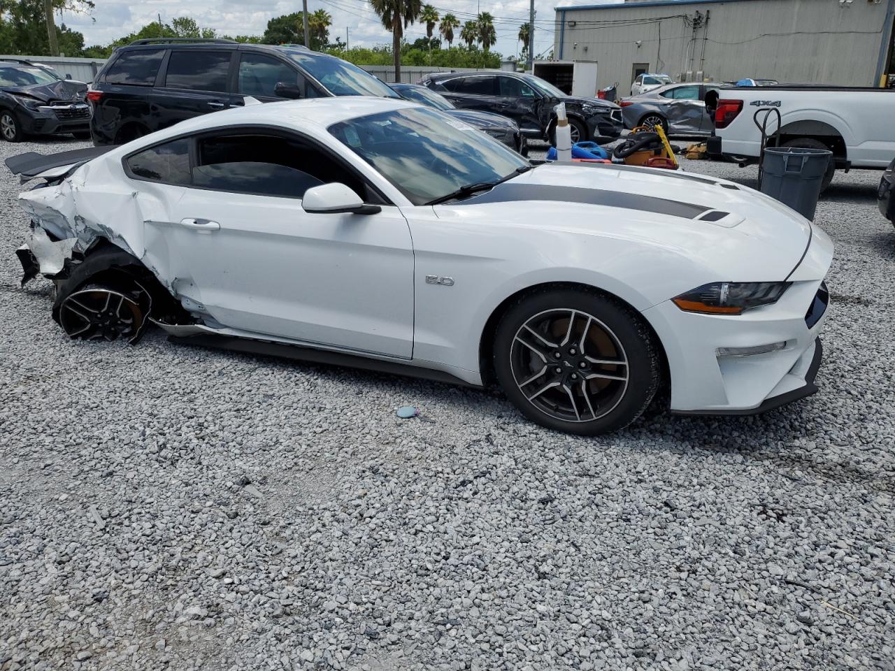 Ford Mustang Gt