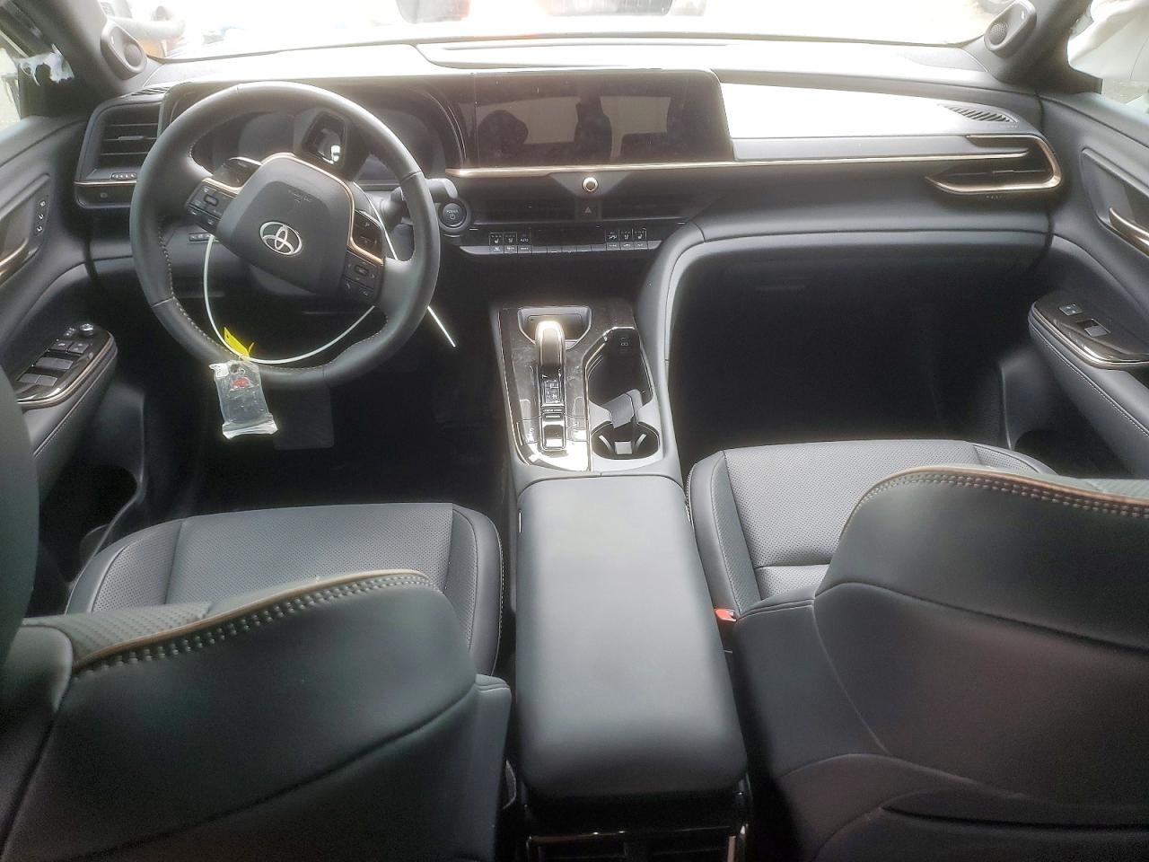 Toyota Crown Limited