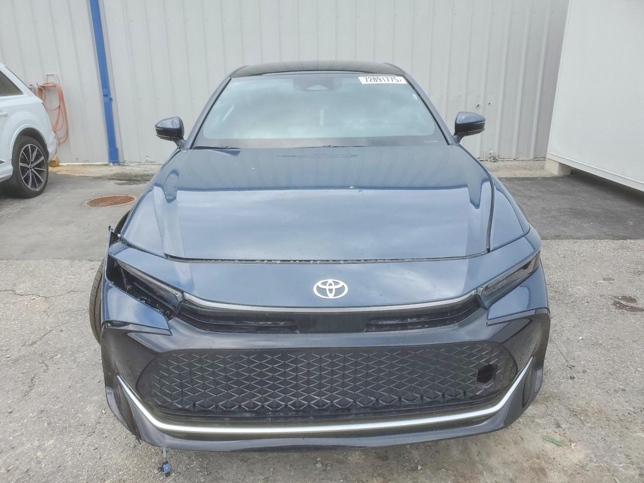 Toyota Crown Limited