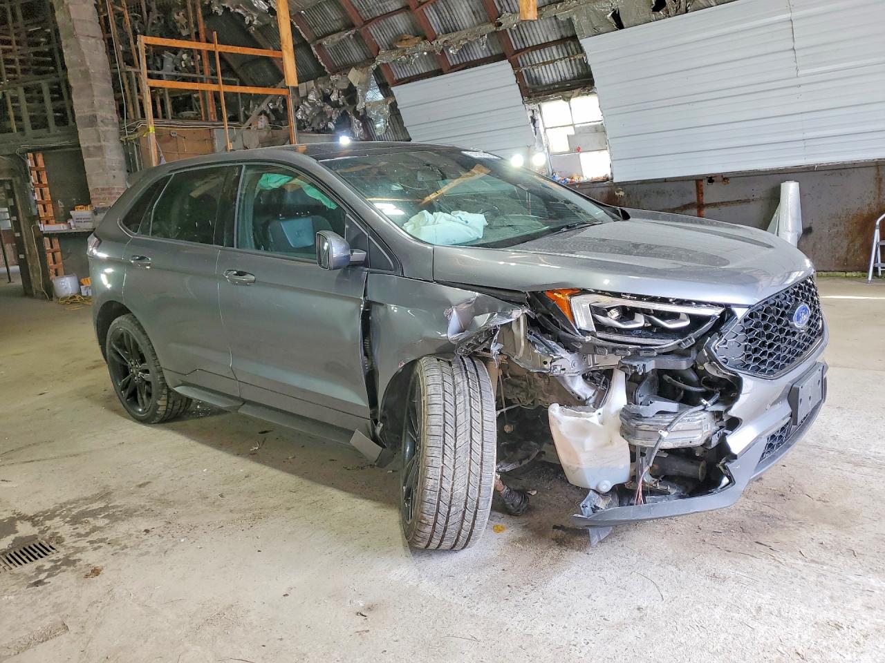 Ford Edge St
