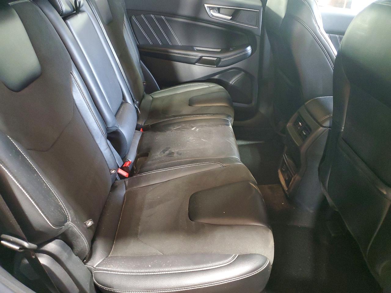 Ford Edge St