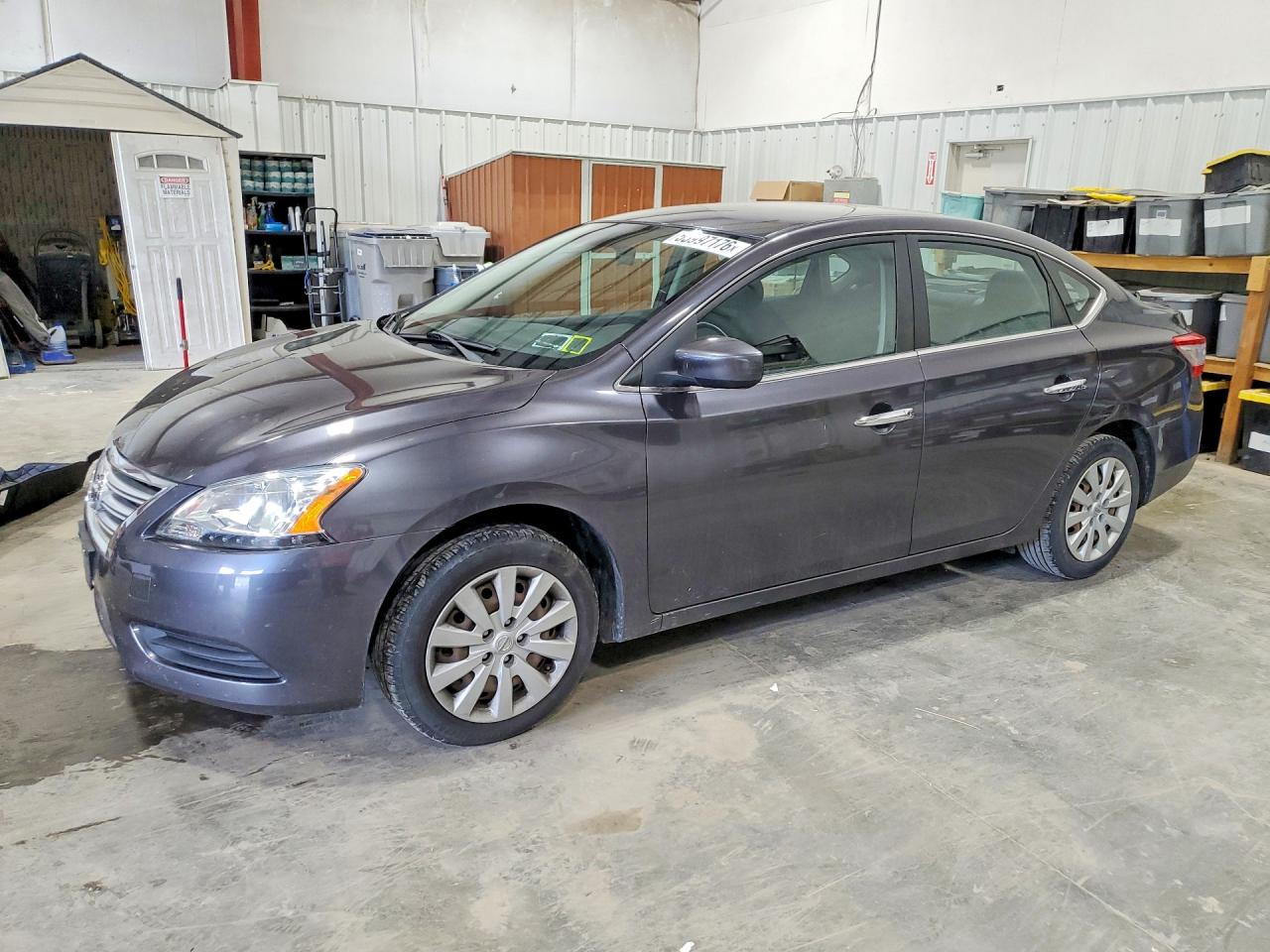 Salvage Nissan Sentra Image