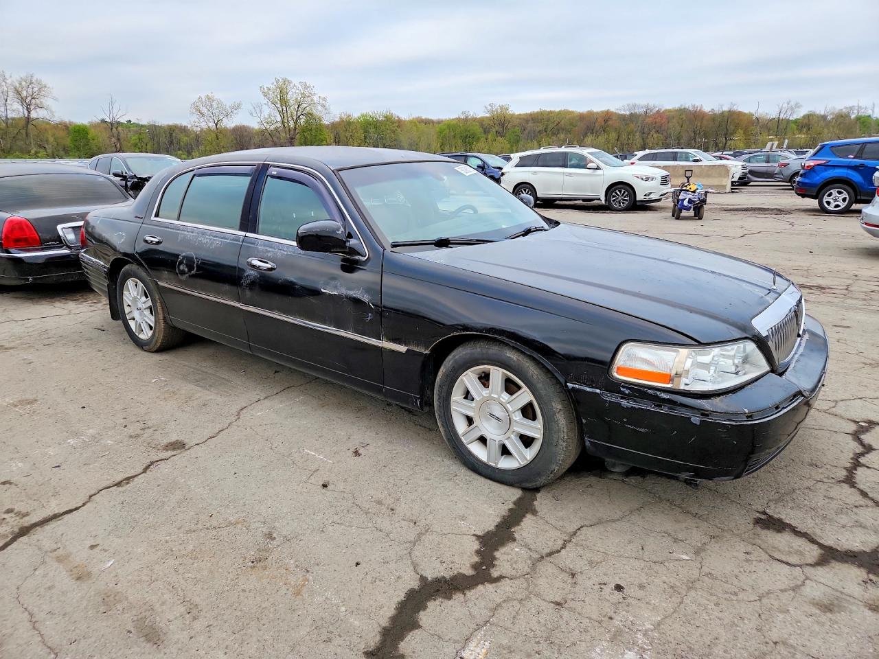 Lincoln Towncar Executive L