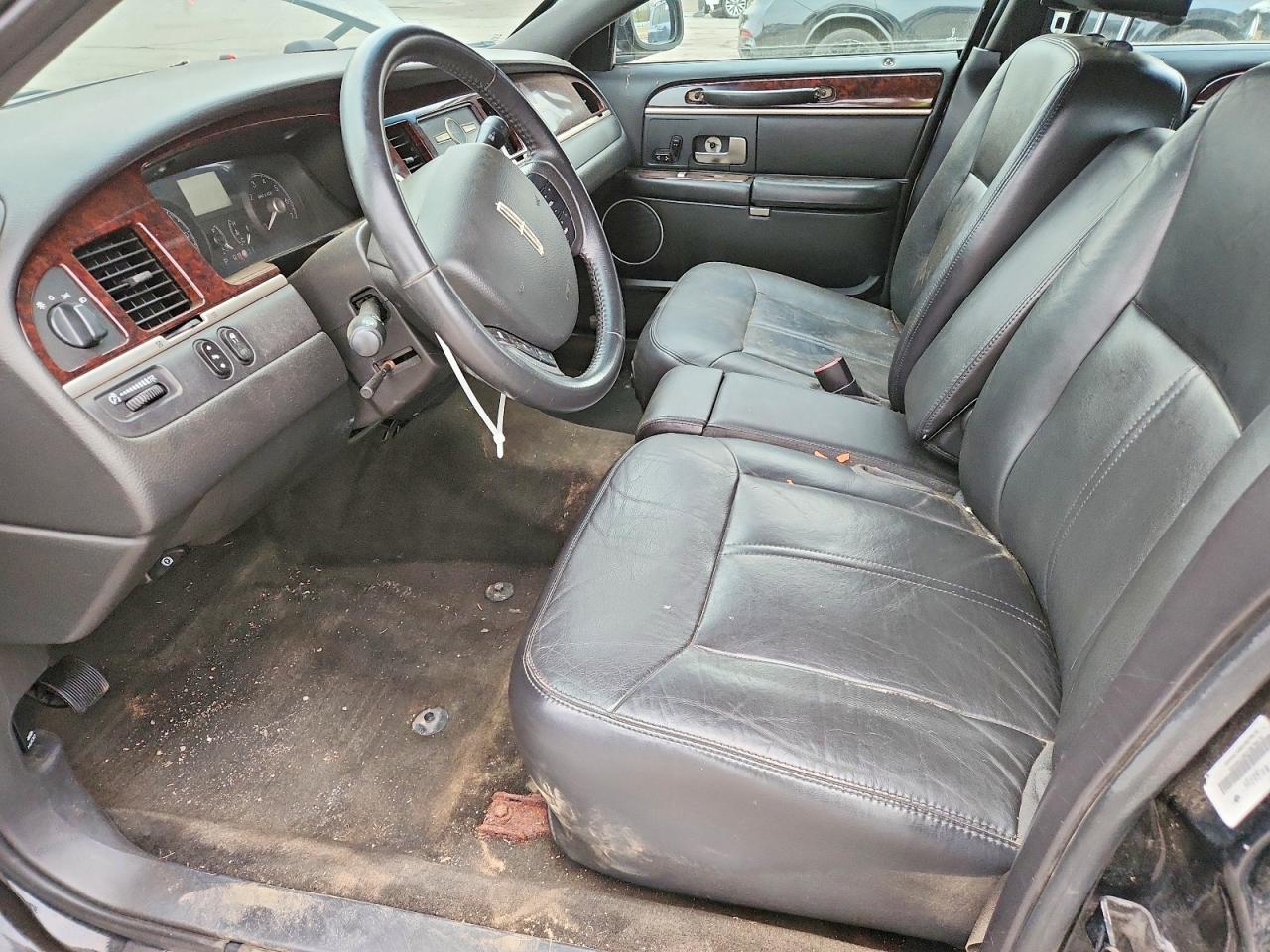 Lincoln Towncar Executive L