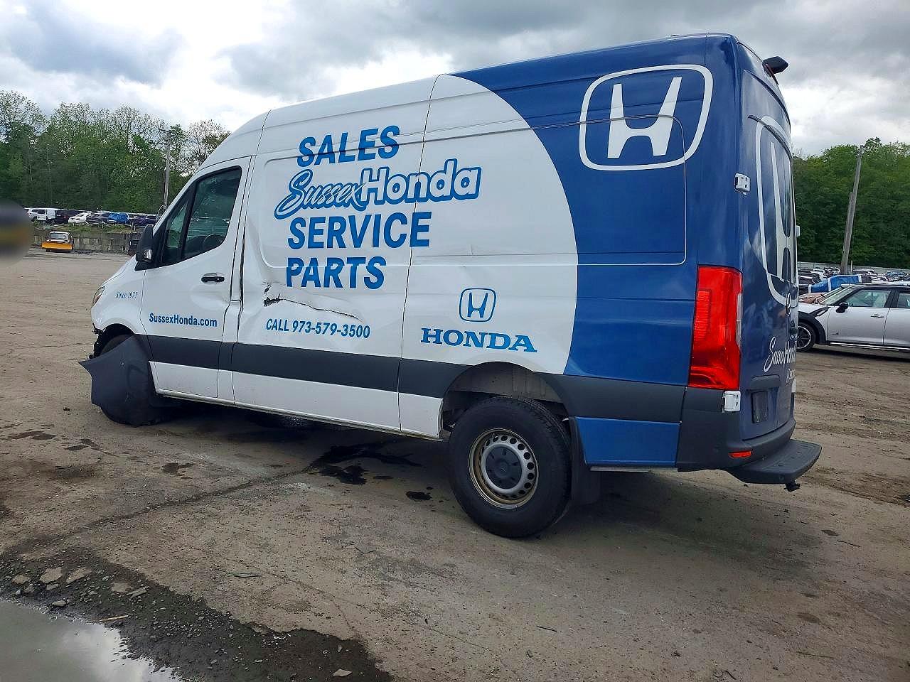 Mercedes-Benz Sprinter 2500