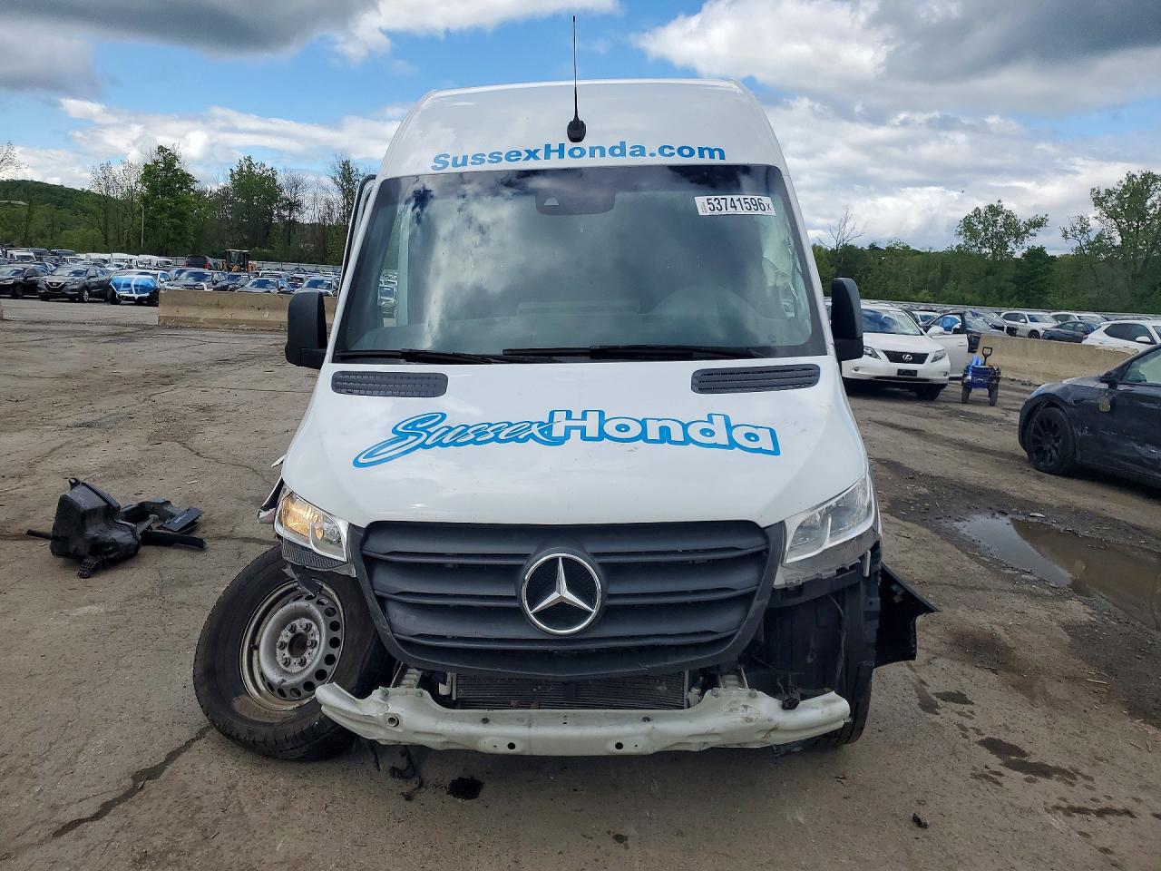 Mercedes-Benz Sprinter 2500
