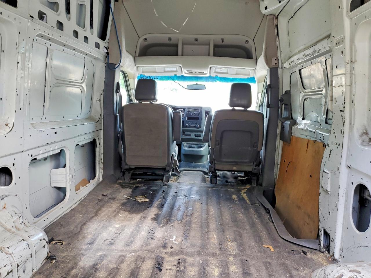 Nissan Nv 2500 Hd S