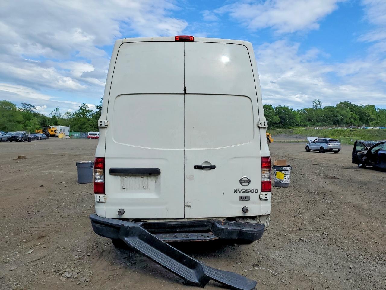 Nissan Nv 2500 Hd S