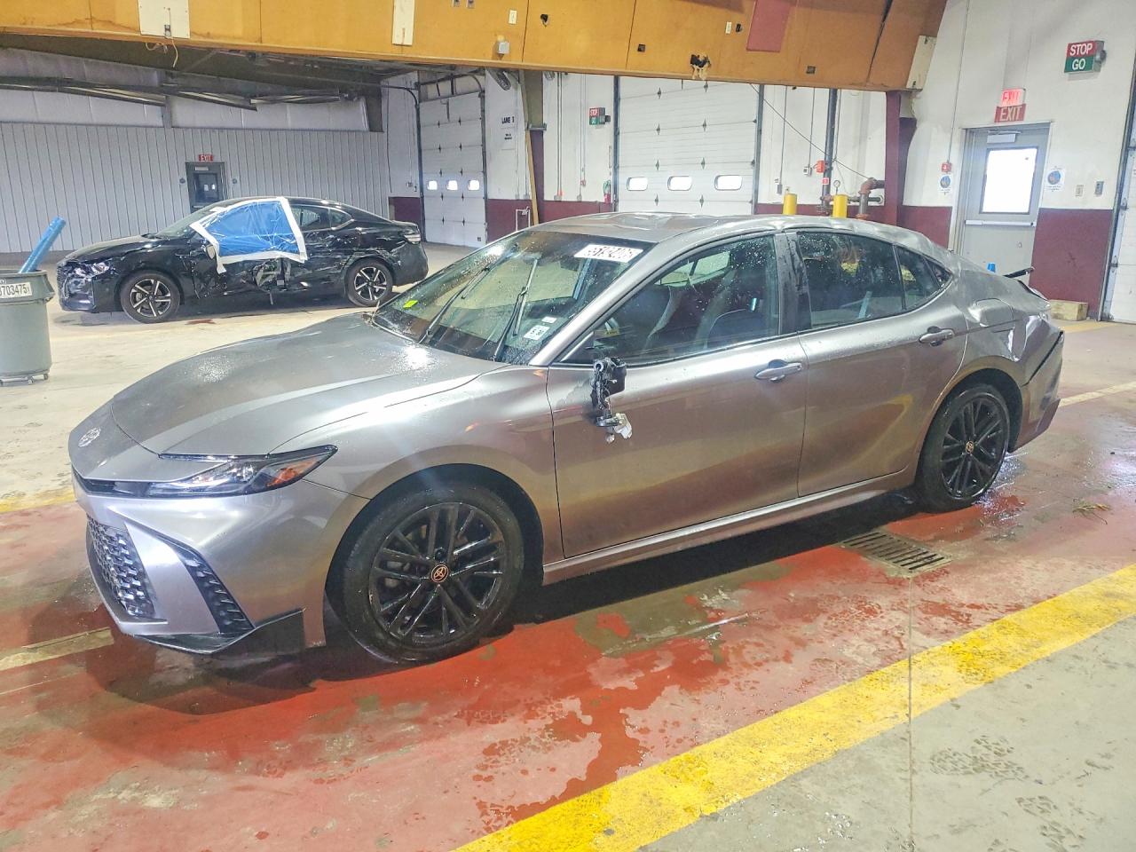 Salvage Toyota Camry Image