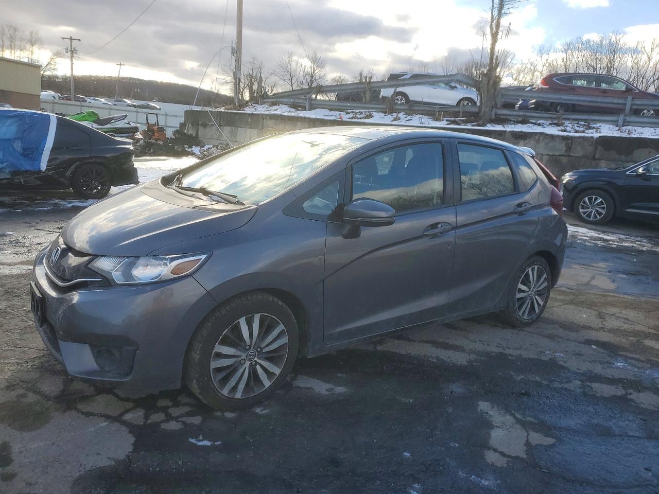 Salvage Honda Fit Image