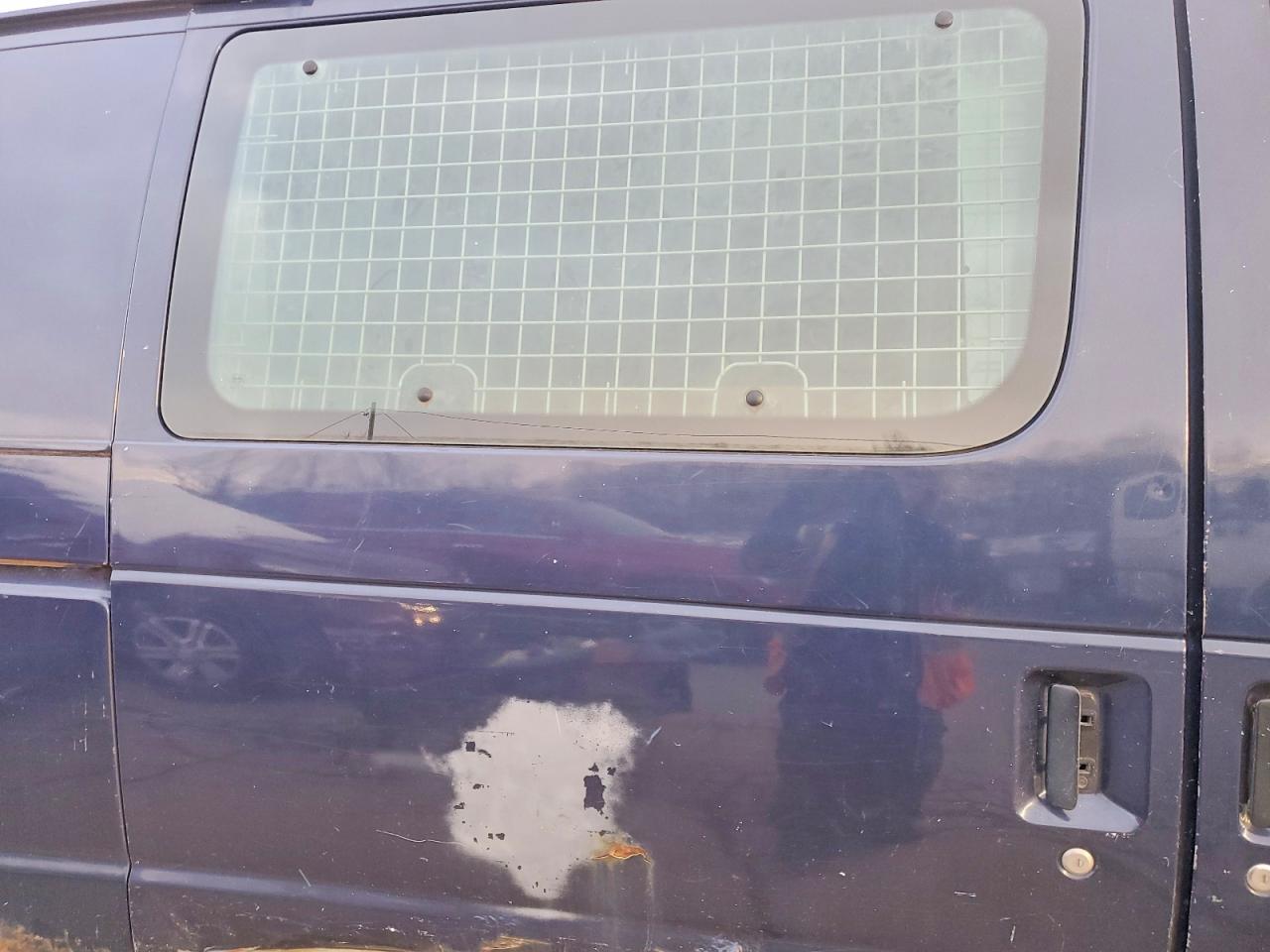 Ford Econoline E250 Van
