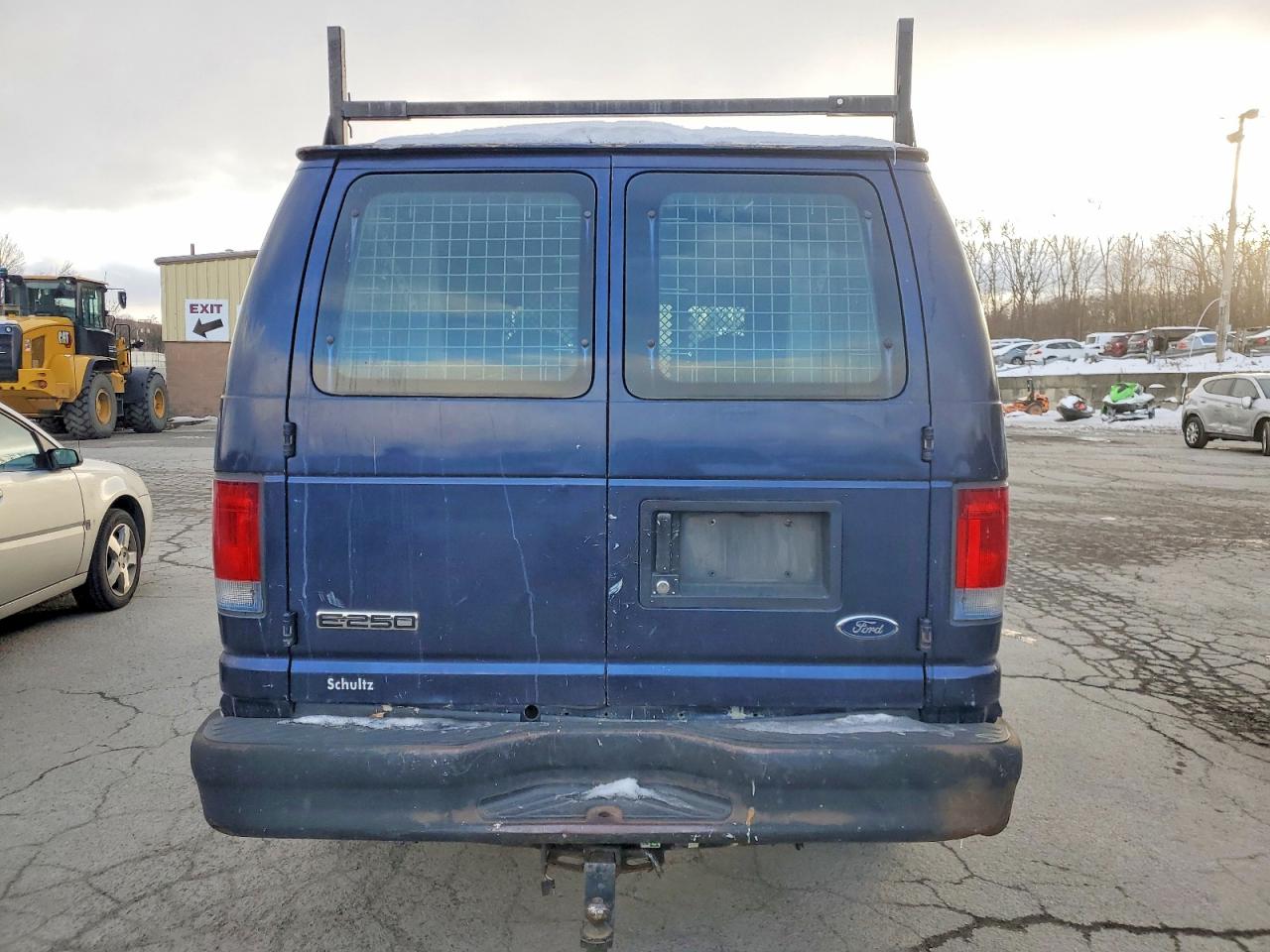 Ford Econoline E250 Van