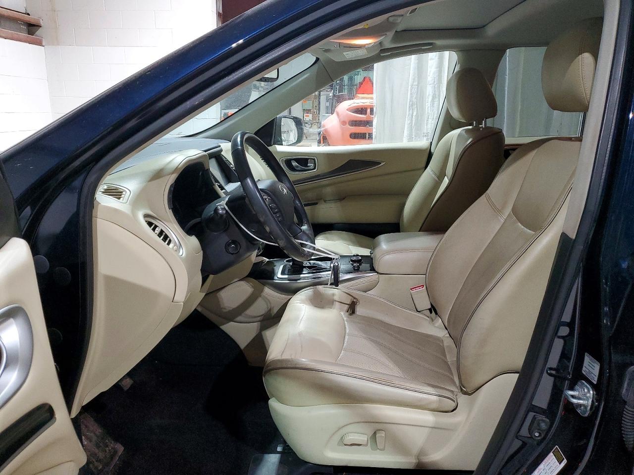 INFINITI Qx Base
