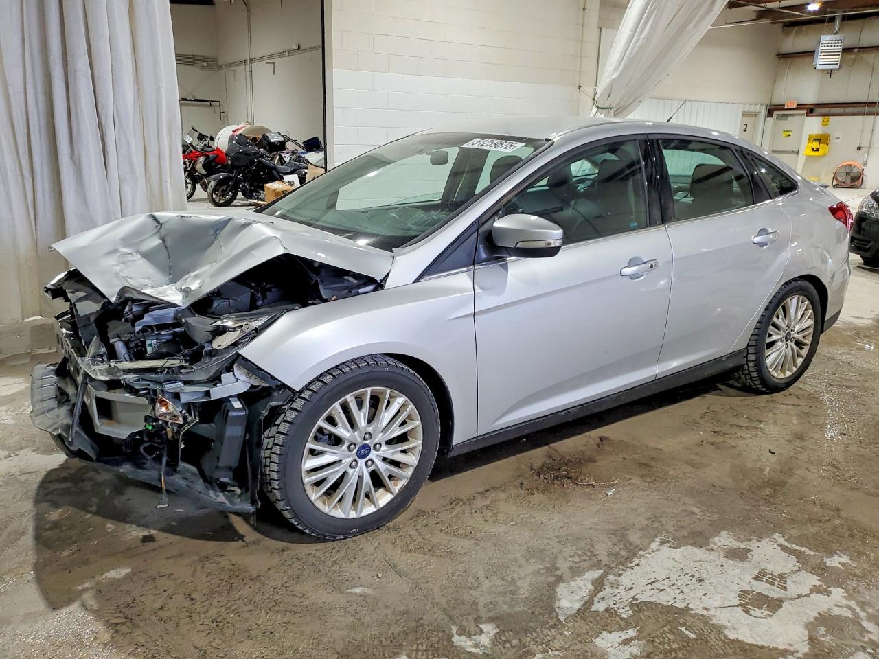 Salvage Ford Focus Image